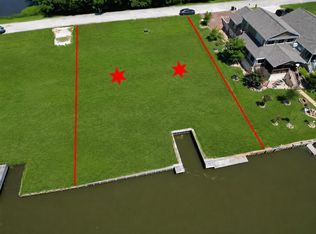 94 Wildwood Lake Dr, Huntsville, TX 77340