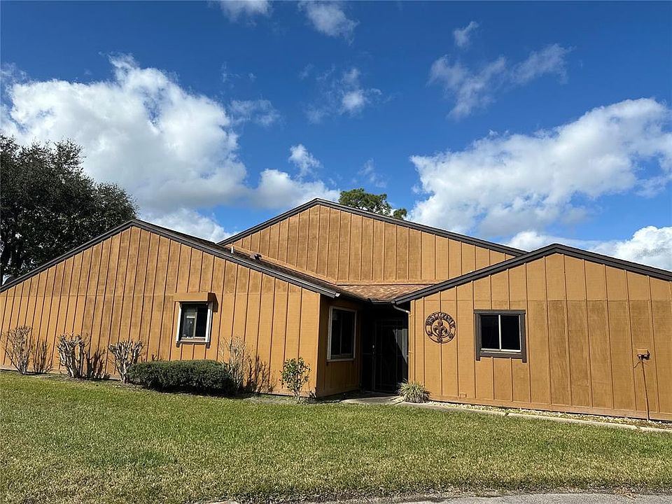1st image of 156 Lakewood Village Cir