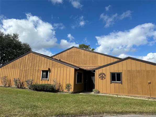 156 Lakewood Village Cir, Daytona Beach, FL 32119