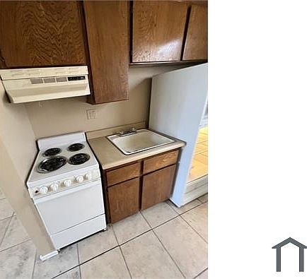 1st image of 2605 Sherwood St APT A