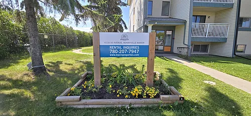 4118 50th Ave Photo 1