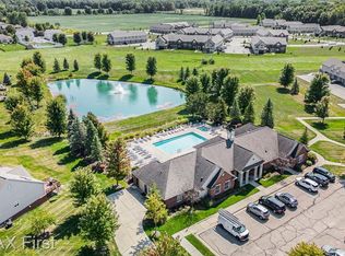 22056 Andover Dr #93, Macomb, MI 48042