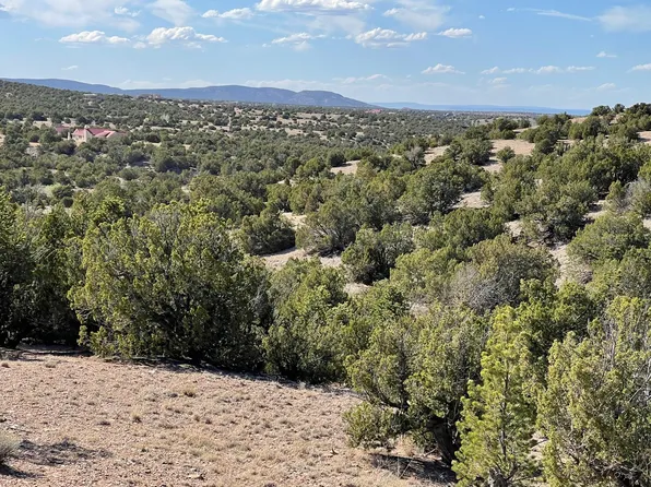 3 Anasazi Trl, Sandia Park, NM 87047
