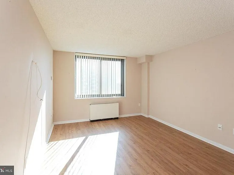 3701 S George Mason Dr #1702N — Photo 8