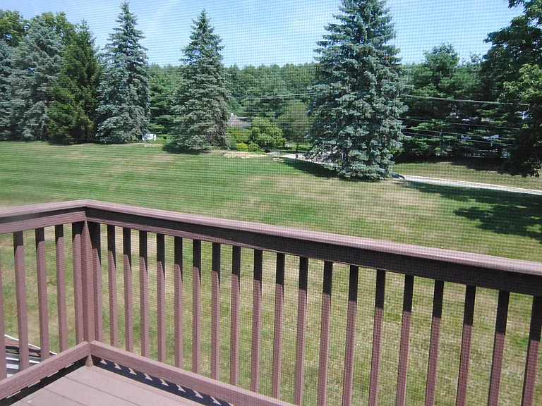 25 Cadogan Way — Photo 22