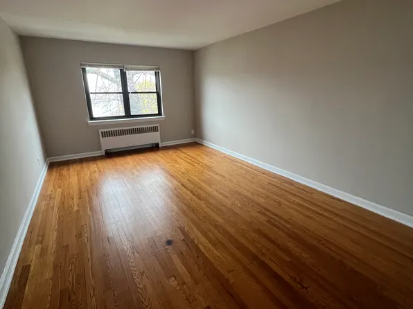 1260 River Road image 4 of 7