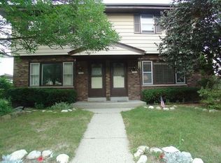 10810 W Wren Ave, Milwaukee, WI 53225