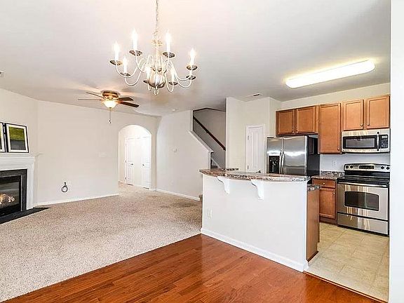 4th image of 8155 Belton Cir