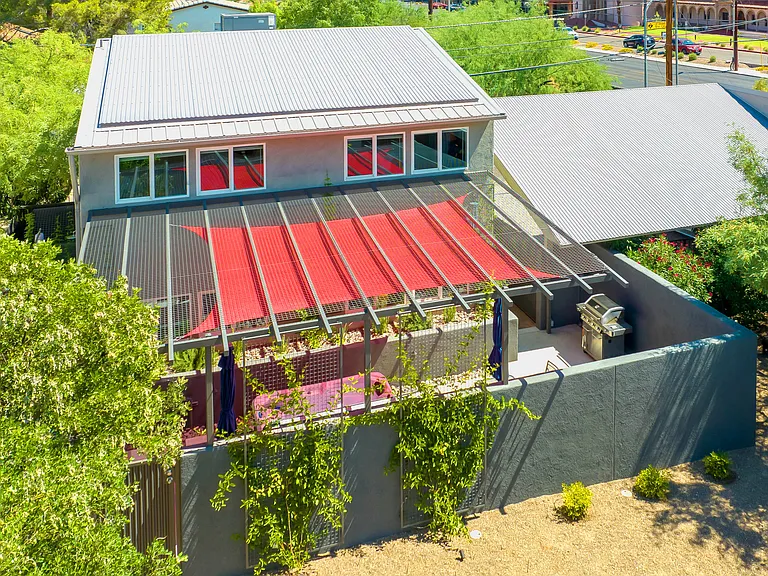 3039 E 3rd St #2 — Photo 7