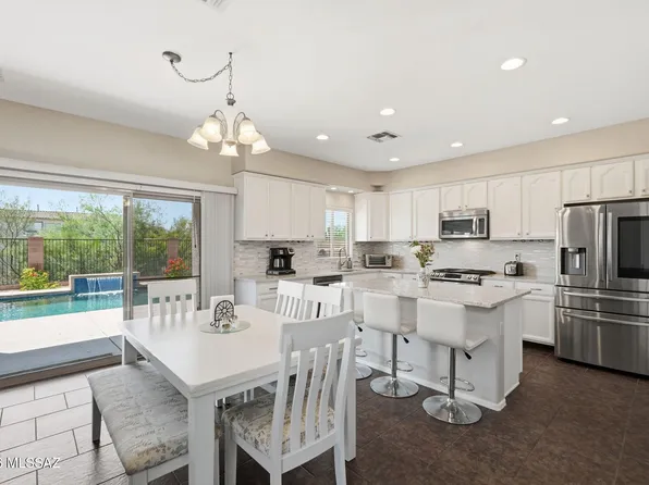 11911 N Prospect Point Pl, Tucson, AZ 85737