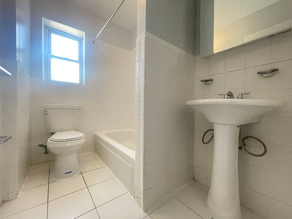 2nd image of 14 62nd St #57E