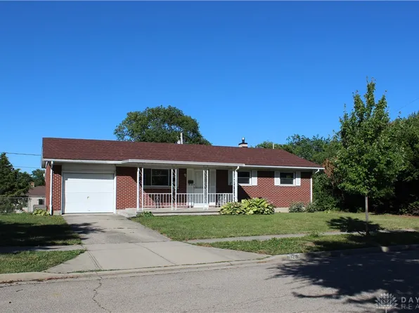120 Hartman Ave, Tipp City, OH 45371