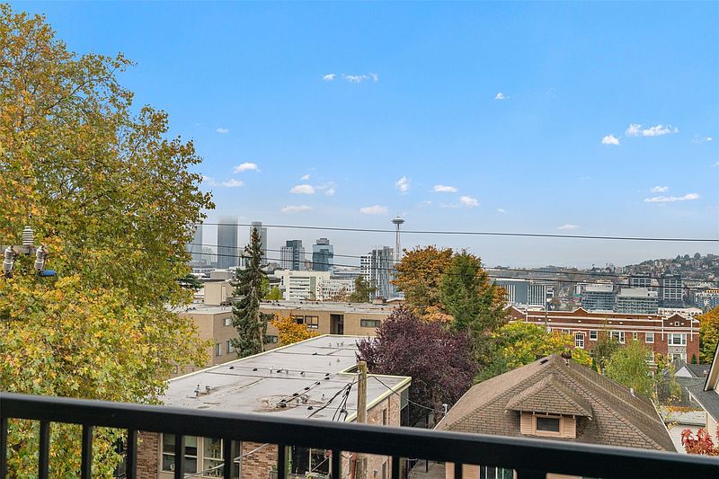 2nd image of 511 E Roy Street #409
