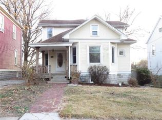 715 Linden St, Alton, IL 62002