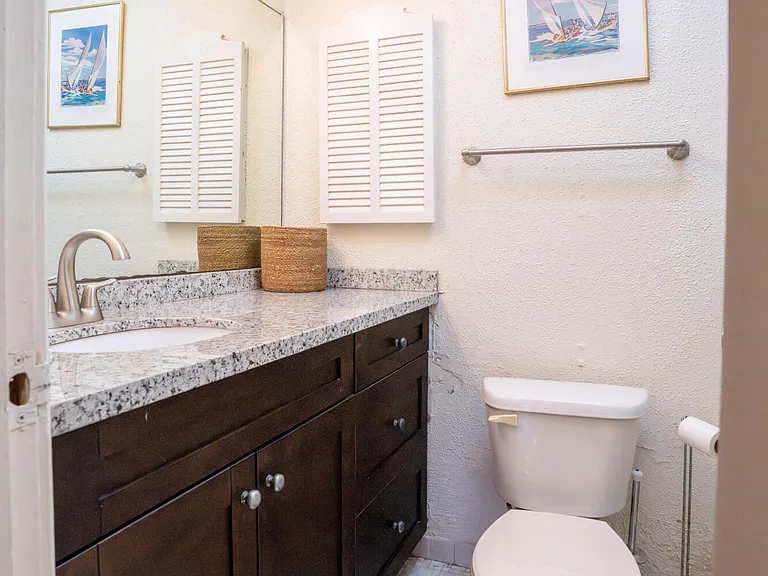 111 Golden Rock Est — Photo 12