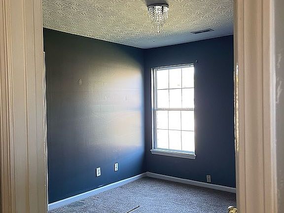 3rd bdrm new color & light