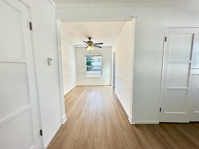 1325 N Fairfax Ave #10 — Photo 7