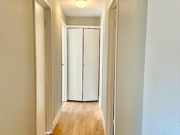 5th image of 14330 126th Ave NE APT B305