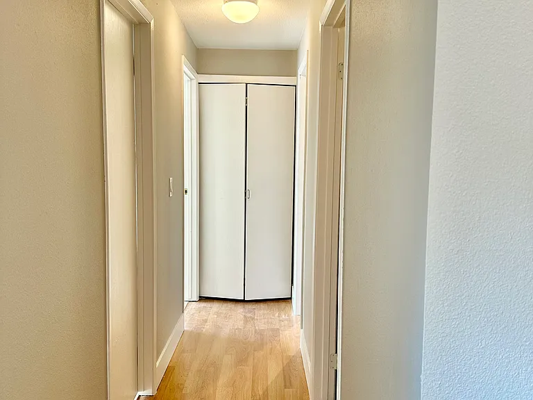 14330 126th Ave NE #B305 — Photo 5