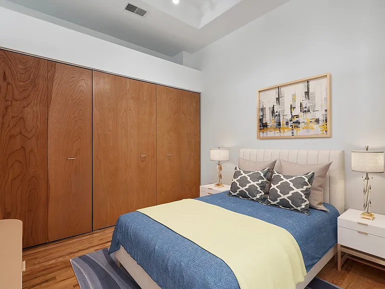 212 W Washington St #1613 — Photo 17