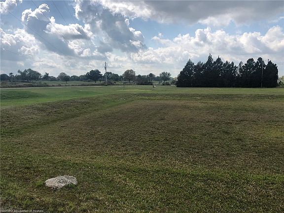 2nd image of 7891 Us Highway 17 S