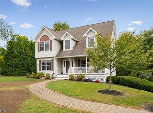 14 Meadowbrook Way, Vernon, NJ 07462