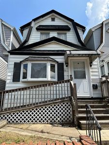 91-21 89th St, Jamaica, NY, 11421