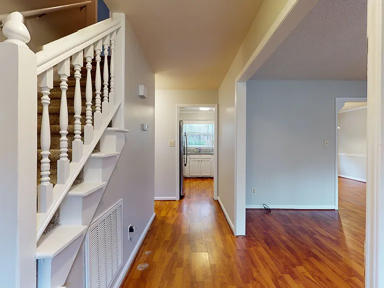 103 Bushberry Ct — Photo 5