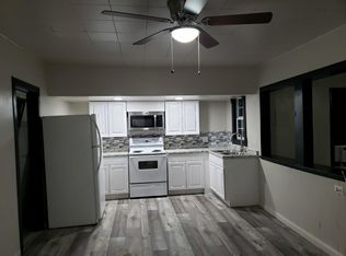 108 W Monterey St #B, Denison, TX 75021
