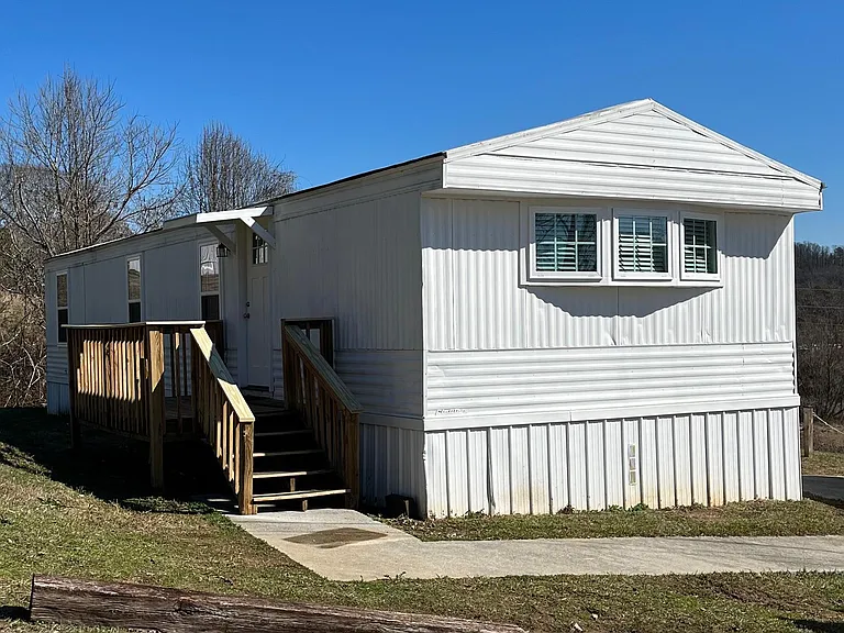 12119 Yarnell Rd — Photo 12