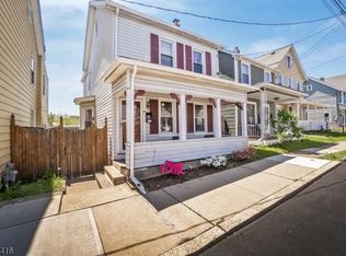 62 Lewis St, Phillipsburg Town, NJ 08865