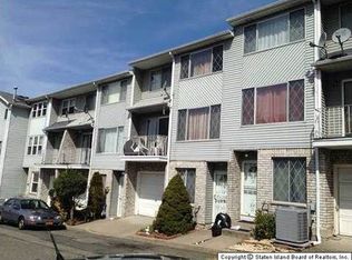 106 Vogel Loop, Staten Island, NY 10314