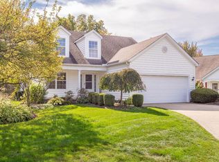 27 Berkshire Commons Dr, Westerville, OH