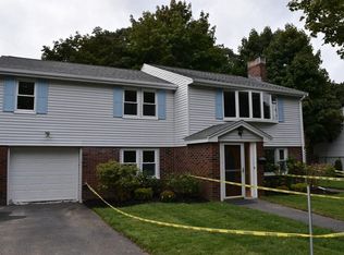 6 Mansfield St, Peabody, MA 01960