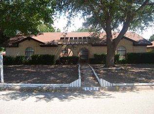 1201 Parliament St, Burkburnett, TX 76354