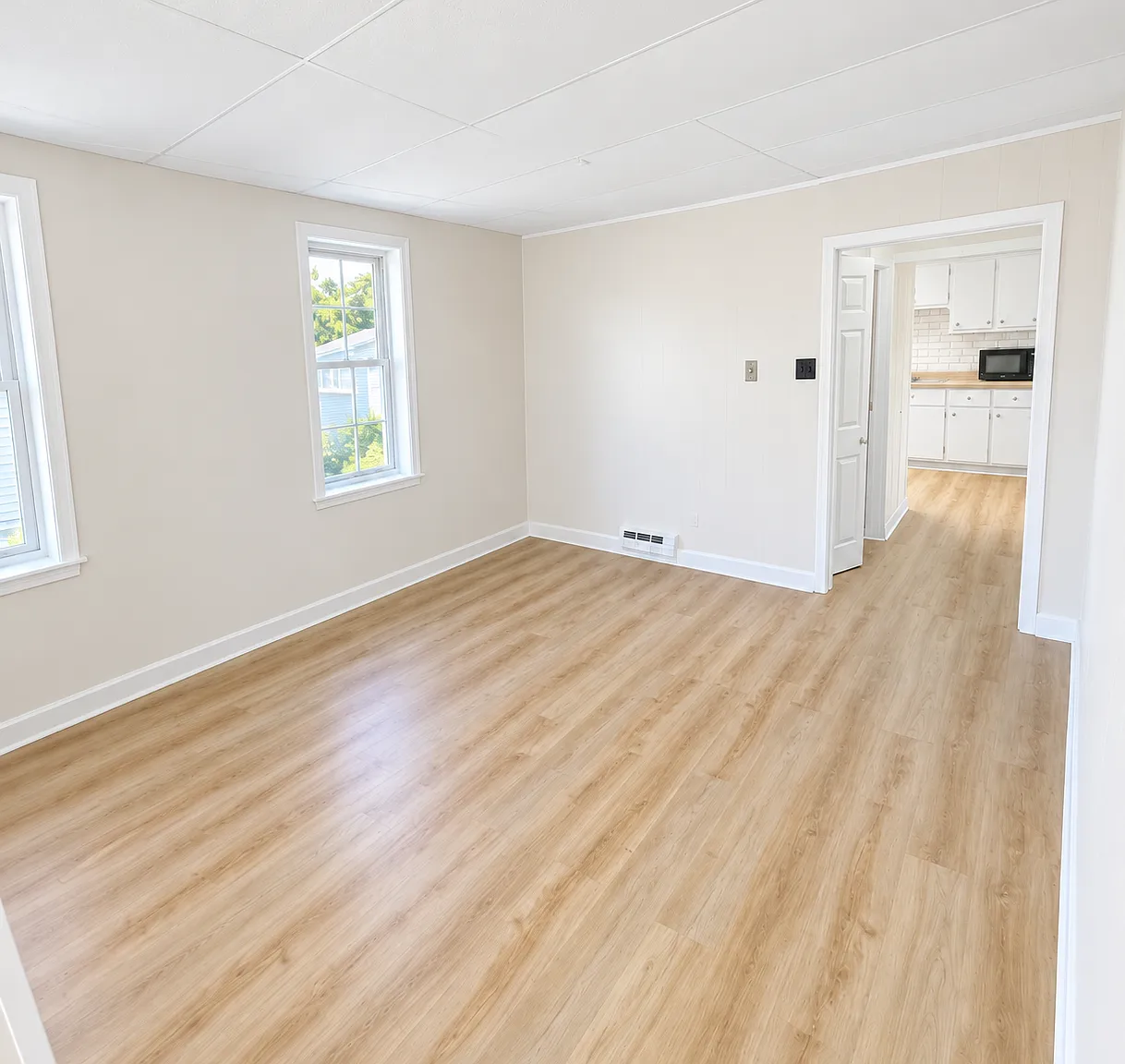 2 bed, $1,100 — Photo 2