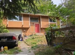 6885 E Cascade Dr, Pt Orchard, WA 98366