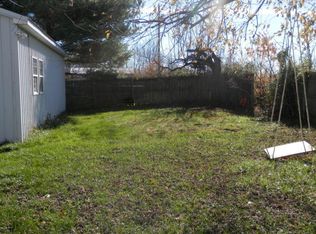 77 Greenbriar Rd, Milton, KY 40045