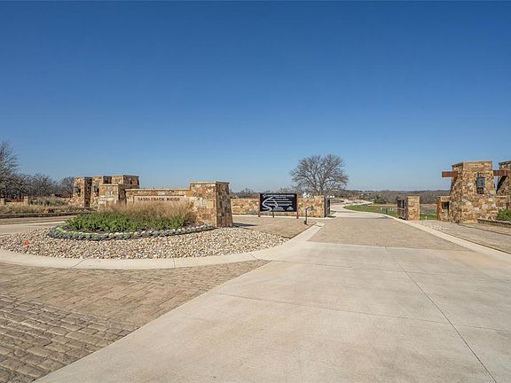 3rd image of 4601 Saddleback Ln Lot 13