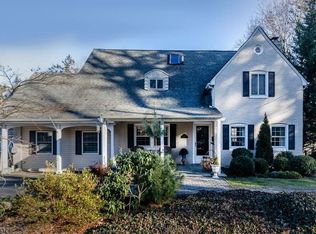 727 Shadow Ln, Oradell, NJ 07649
