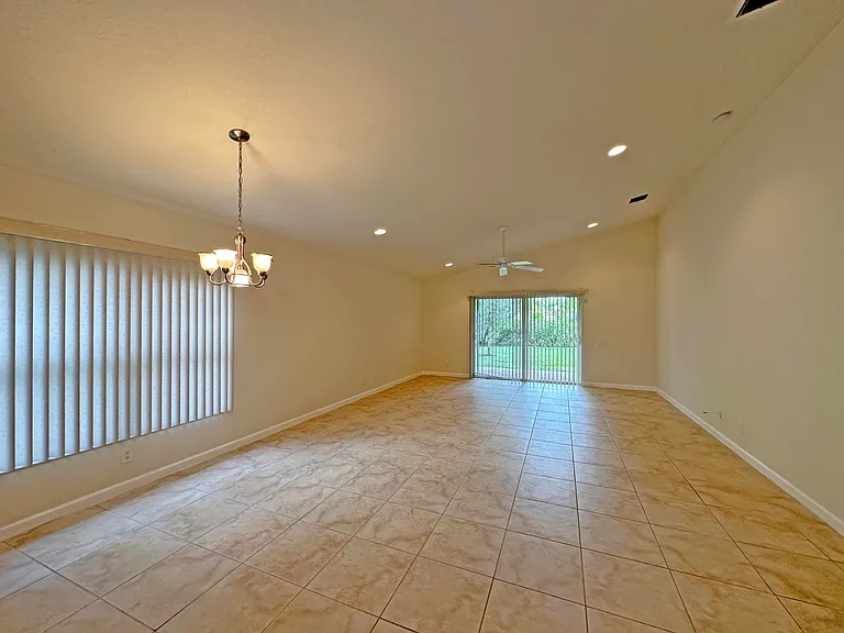 11329 SW Birch Tree Cir — Photo 7