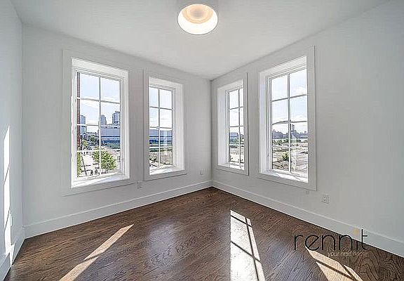 2nd image of 17 Kent Ave #3
