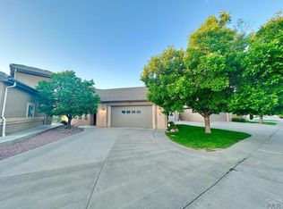 54 Aberdeen Blf, Pueblo, CO 81004