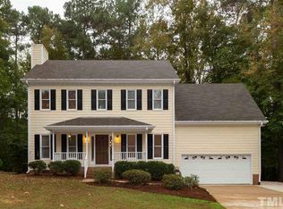 2037 Stoneglen Ln, Raleigh, NC 27603