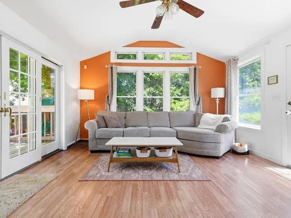 518 Summer St, Abington, MA 02351