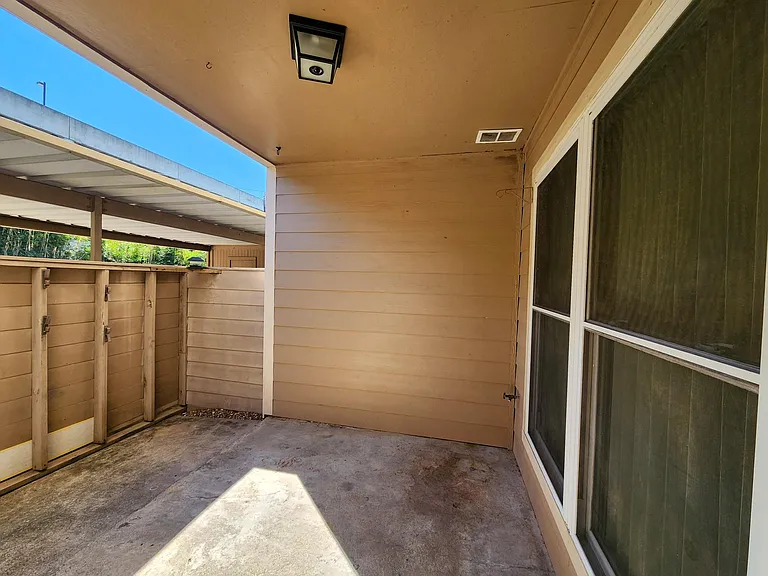 17742 Kings Park Ln — Photo 20