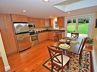 13 Coburn Hill Rd, Danville, NH 03819