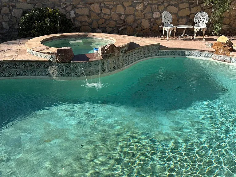 3518 Breckenridge Dr — Photo 3