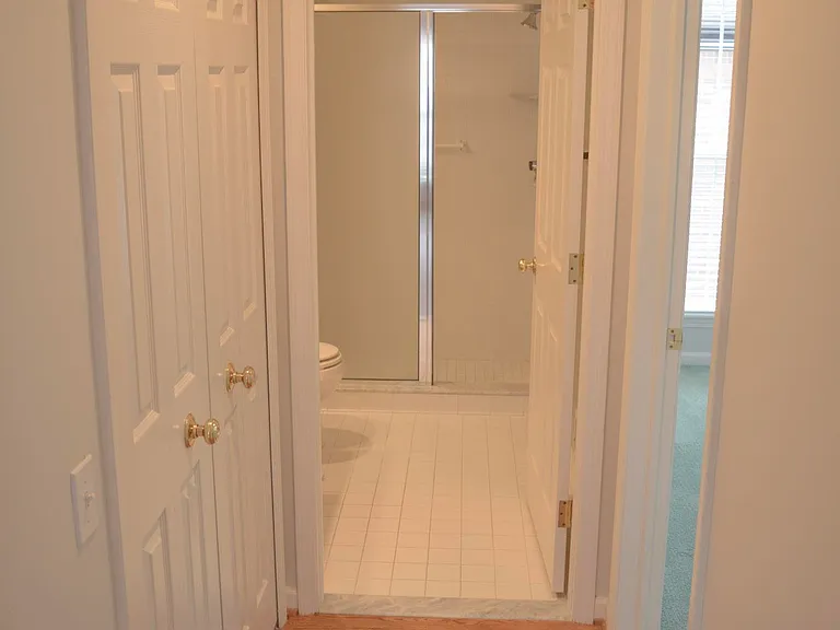 860 Neff Rd — Photo 16