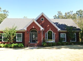 865 Leslie Ln, Gardendale, AL 35071